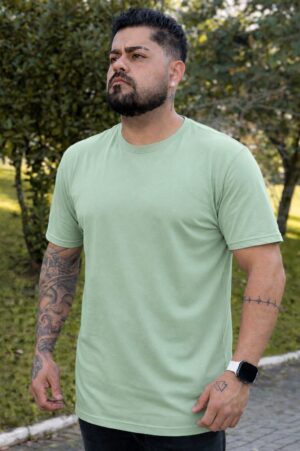 CAMISETA BASICA 30.1 MASCULINA - VERDE